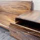 Ghế băng dài sofa chân quỳ gỗ me tây