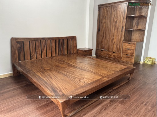 Giường Ngủ Gỗ Me Tây Nguyên Khối Chân Louis