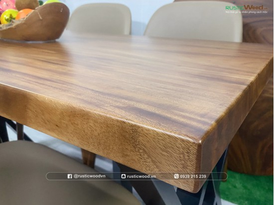 Bộ bàn ăn 4 ghế gỗ tự nhiên